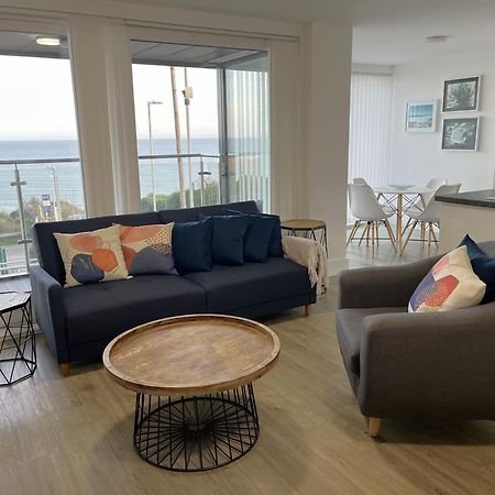 Seaview West Coast - Exceptional - 2 Bedrooms Sleeps 5 -Stunning Sea Views - 500 Metres To Beach Борнмут Екстер'єр фото